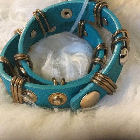 NWT Oxford Street Aqua & Clear Stone Wrap Bracelet. - Picture 10 of 10
